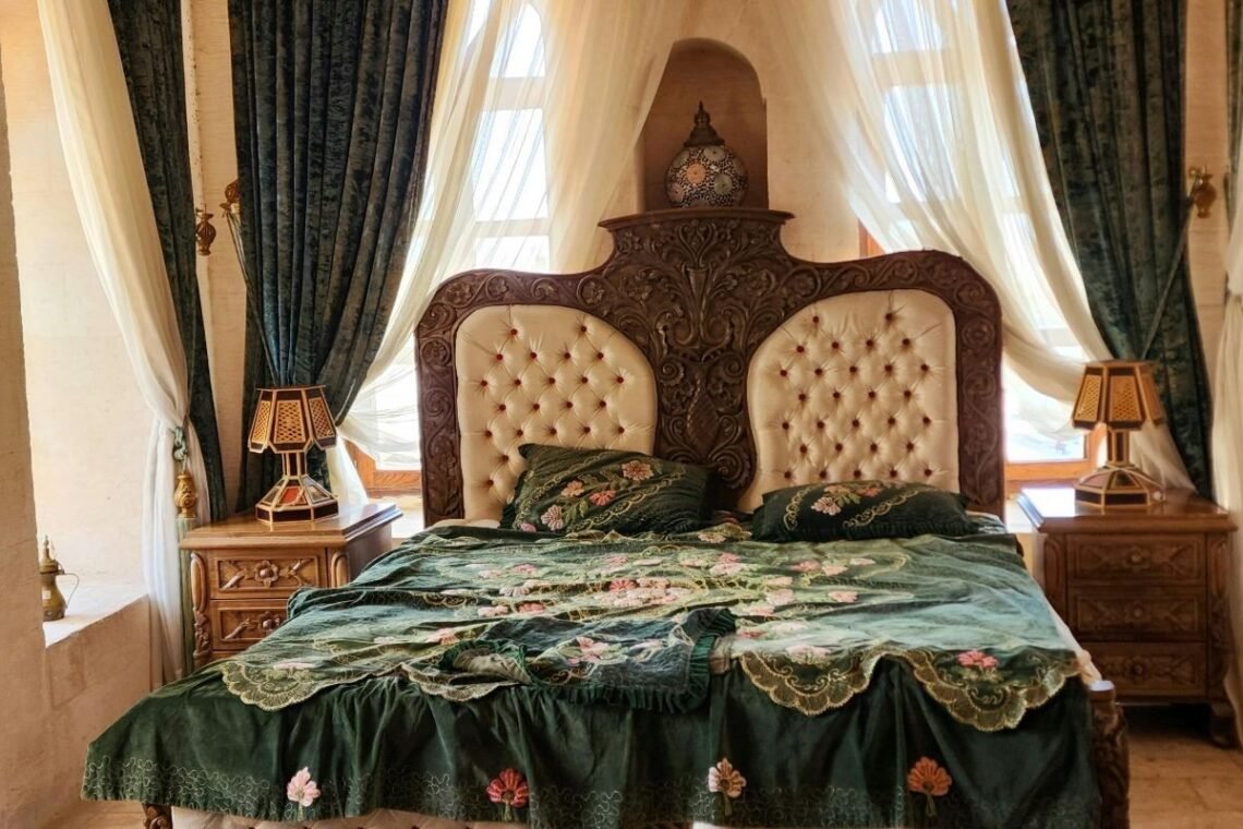 Vintage Bedroom Decor