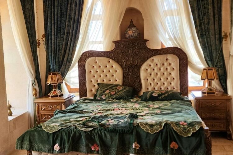 Vintage Bedroom Decor