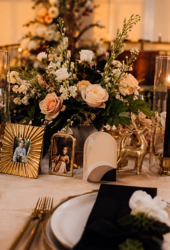 Tabletop Centerpieces That Spark Conversation