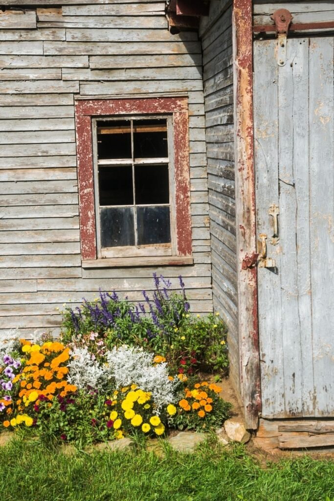 Choose the corner you already see from a window