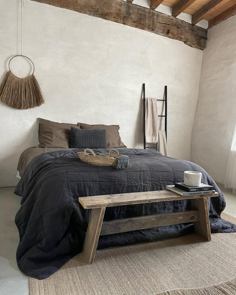 Go Dark With Charcoal Linen