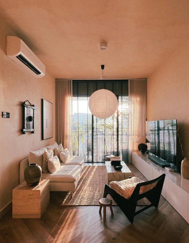 Paint a Narrow Room Clay